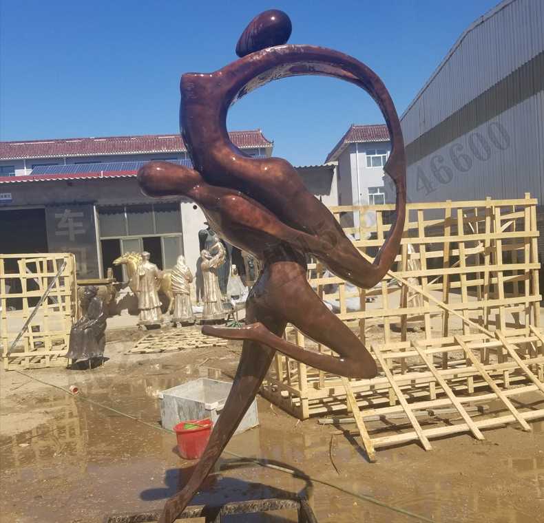 抽象舞蹈人物銅雕塑，銅男女跳舞雕塑，抽象銅人物雕塑