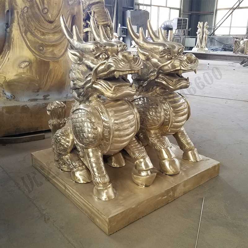 銅麒麟擺件，風(fēng)水麒麟擺件，傳統(tǒng)麒麟雕塑